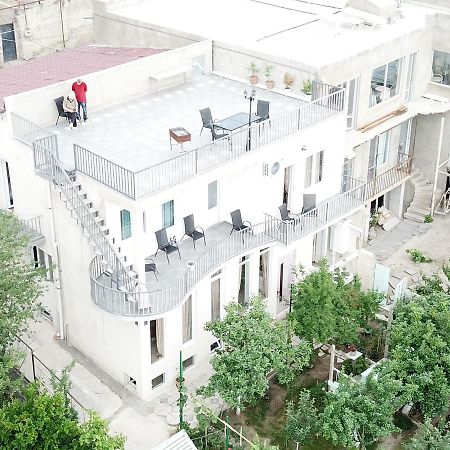 Upstairs Hotel Tbilisi Exterior foto